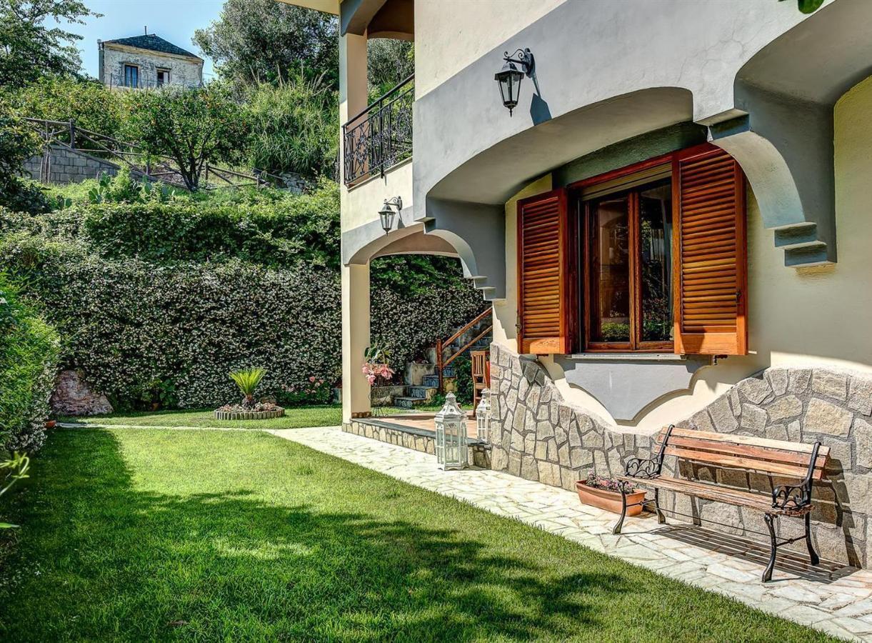 Villa Dei Fiori - Exclusive Villa With Garden In Sorrento Coast Vico Equense Exteriér fotografie