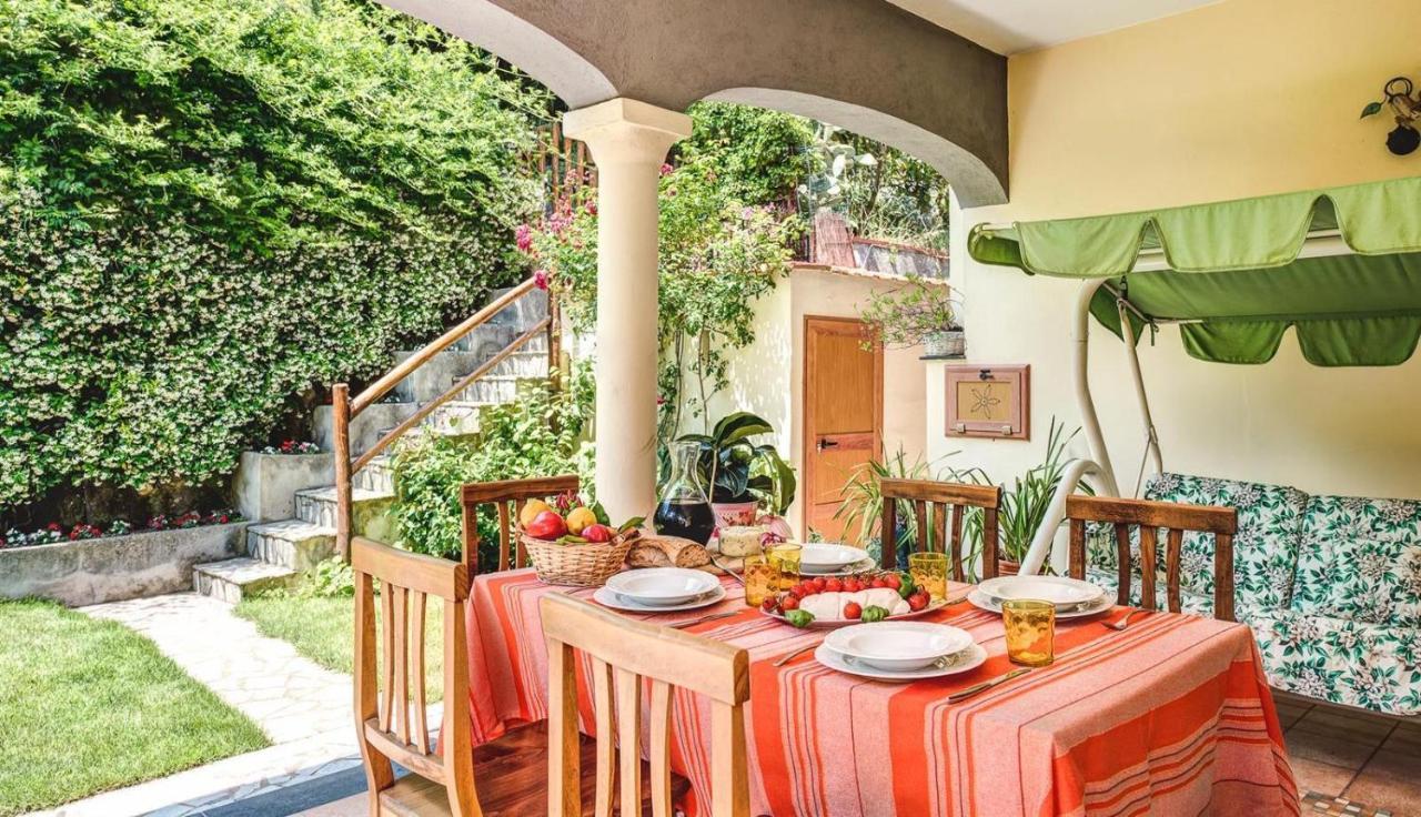 Villa Dei Fiori - Exclusive Villa With Garden In Sorrento Coast Vico Equense Exteriér fotografie